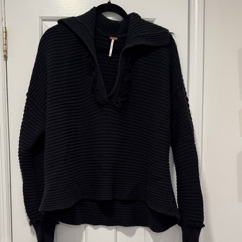 Free people sweater XS